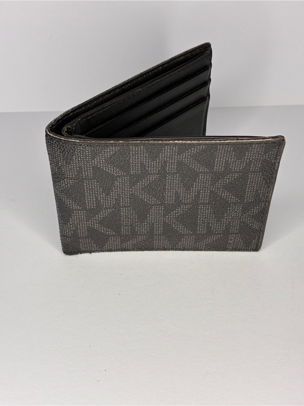 Michael Kors Men's Jet Set Bi-fold Wallet